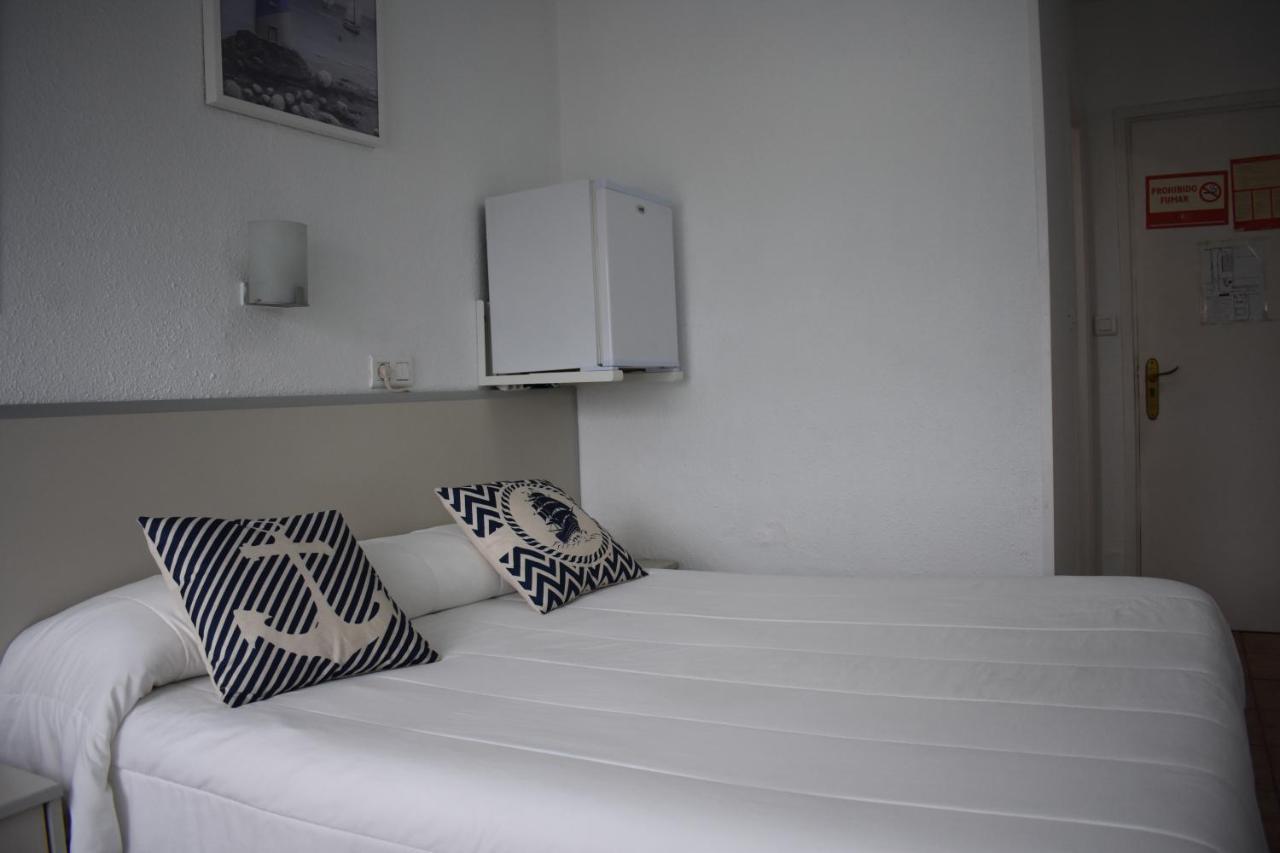 Hostal Lucy Сантандер Экстерьер фото