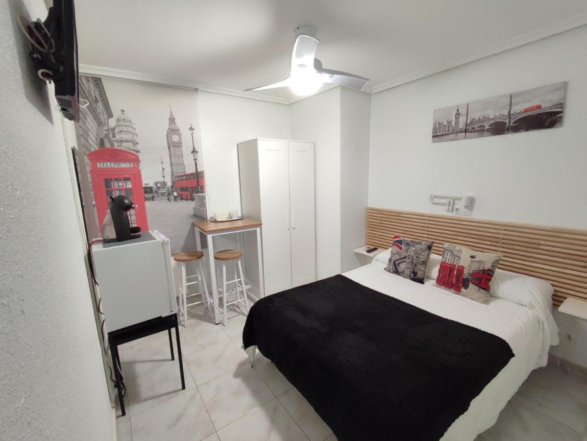 Hostal Lucy Сантандер Экстерьер фото