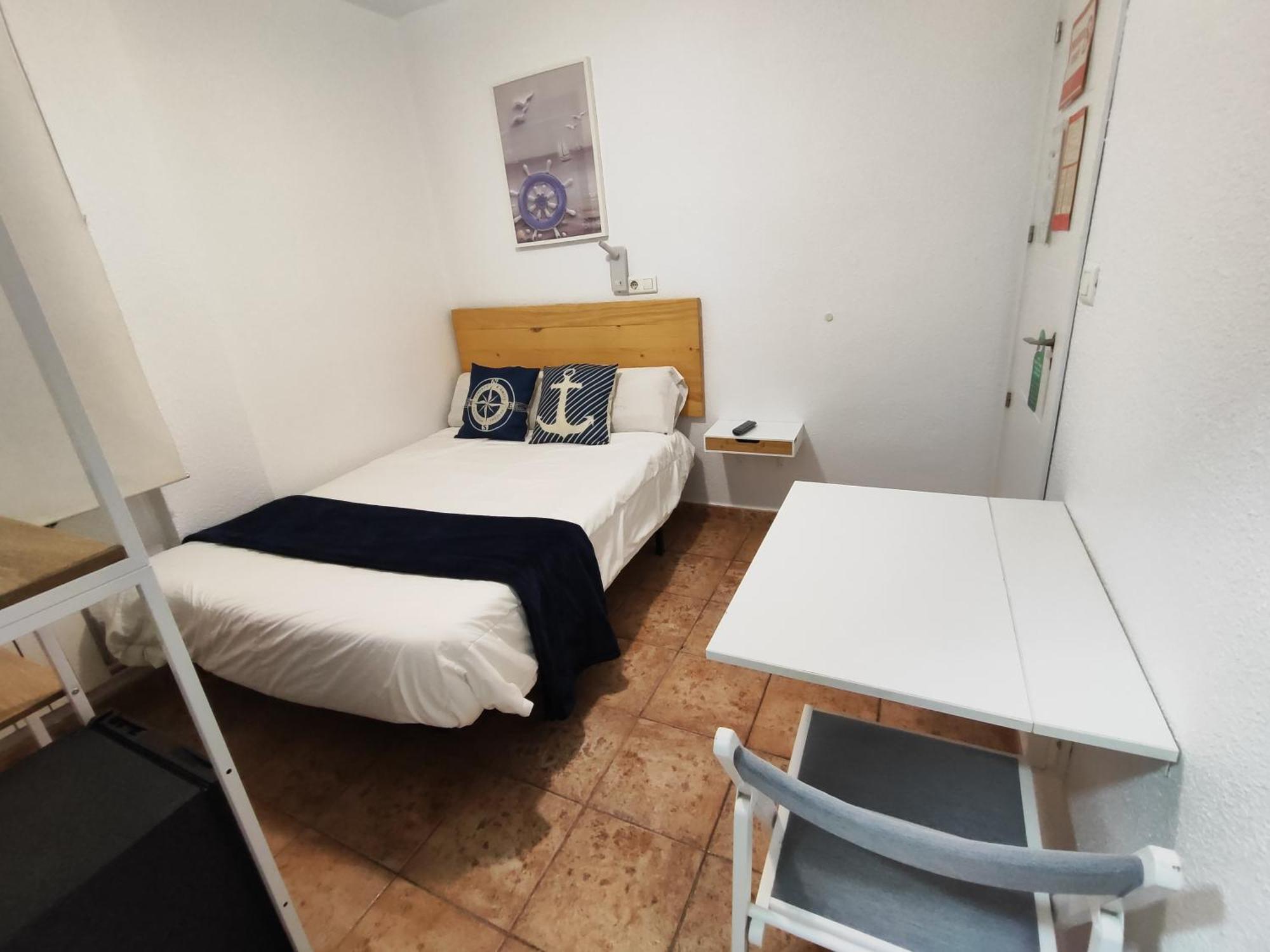 Hostal Lucy Сантандер Экстерьер фото