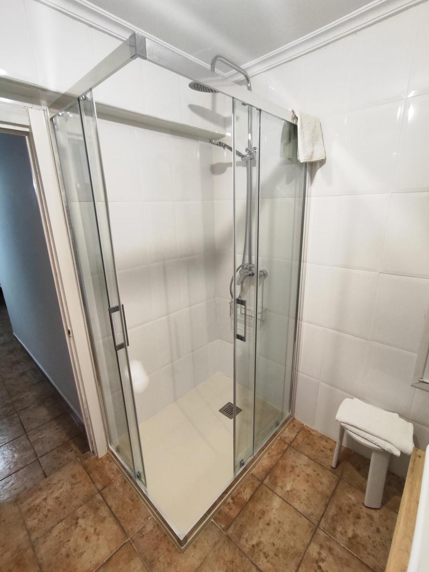 Hostal Lucy Сантандер Экстерьер фото